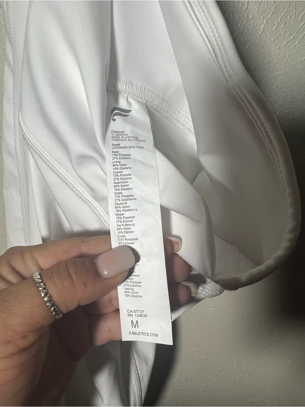 NWT Women’s Fabletics Anywhere High-Waist White Active Leggings size M - Picture 5 of 5
